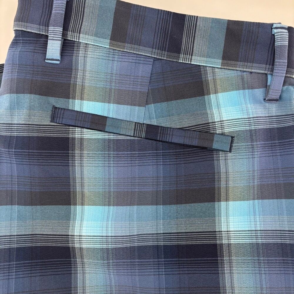Tommy Bahama IslandZone Performance Hybrid Shorts Blue Plaid Men 36 Stretch Golf - Picture 8 of 9